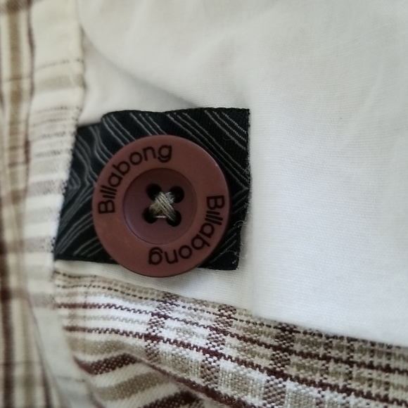 Billabong , Mens, Sz 38 Shorts, Brown, Tan and White Plaid,MAKE ME A OFFER - Picture 8 of 8